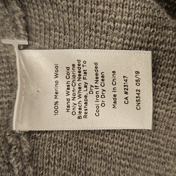 💕TALBOTS PETITE💕 100% Pure Merino Wool Sweater Blazer Gray Medium Petite NWOT - Picture 11 of 11